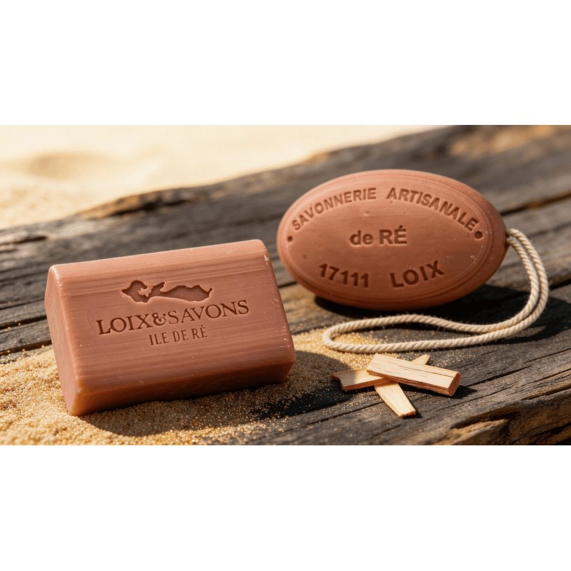 Savon artisanal surgras parfum santal 100g et 200g ficelle Loix Savons Ile de Re