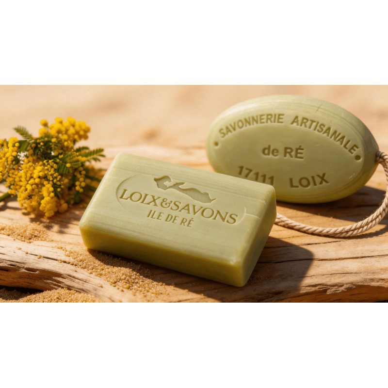 Savon artisanal surgras parfum mimosa 100g et 200g ficelle Loix Savons Ile de Re