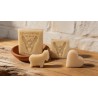 Quatre savons invites lait d anesse bio carré 50g 25g ane coeur 15g bois flotte ile de re