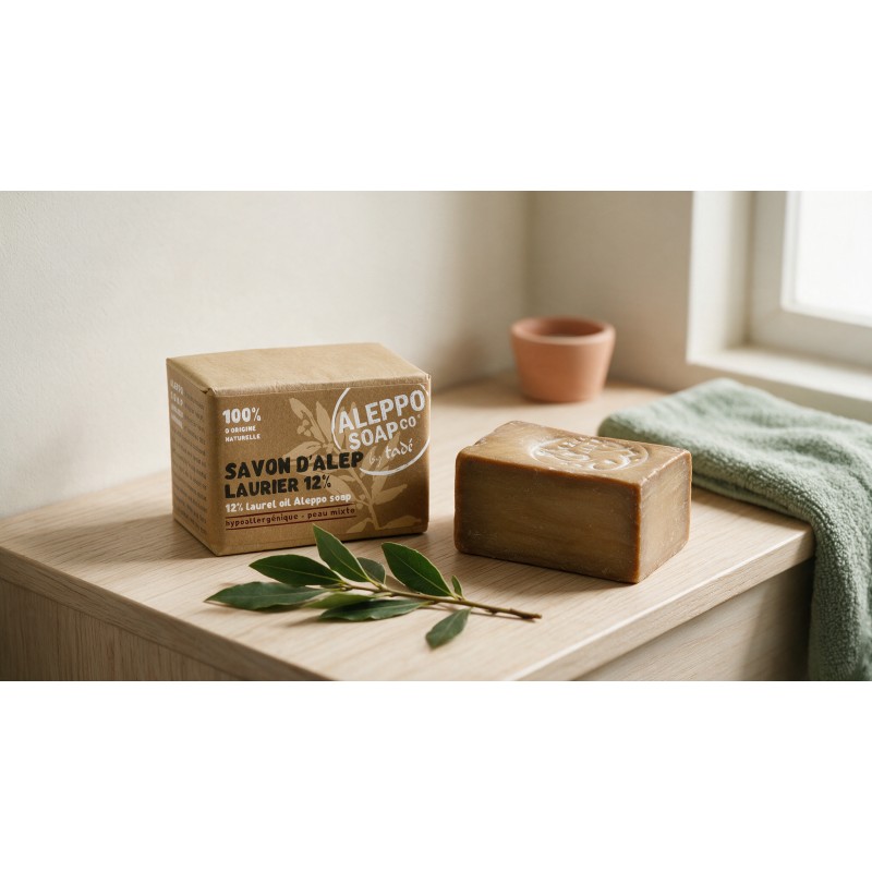 Savon d'Alep 200 g sans parfum, étui en papier et pain à l'huile d'olive et de laurier