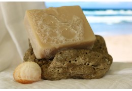 Saponification à Froid : Notre Secret pour un Savon Riche en Bienfaits